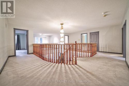 22 Montclair Road, Richmond Hill, ON - Indoor Photo Showing Other Room