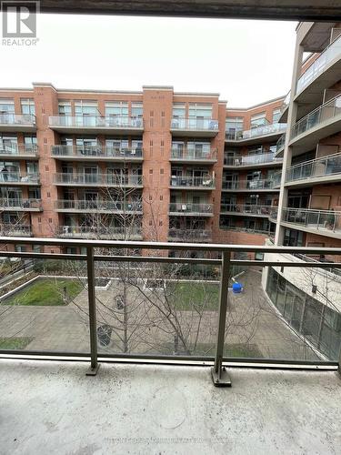 342 - 281 Woodbridge Avenue, Vaughan, ON - Outdoor With Balcony