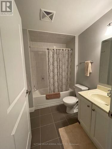 342 - 281 Woodbridge Avenue, Vaughan, ON - Indoor Photo Showing Bathroom