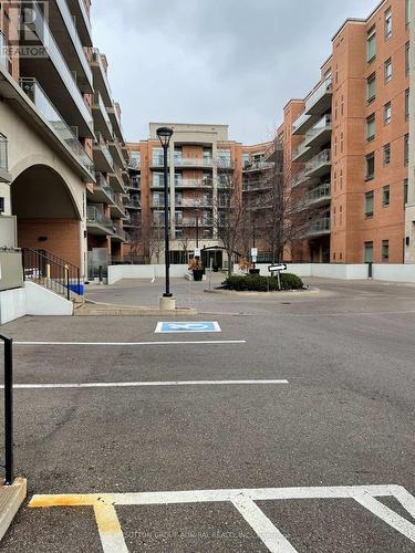 342 - 281 Woodbridge Avenue, Vaughan, ON - Outdoor With Balcony