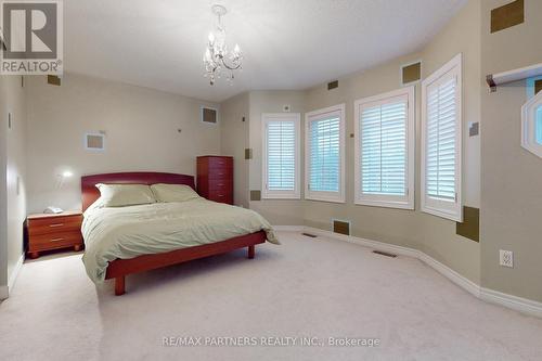 25 Crispin Court, Markham, ON - Indoor Photo Showing Bedroom