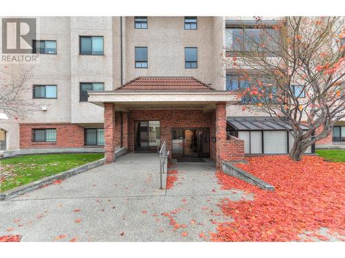 1229 Bernard Avenue Unit# 102 Lot# 2, Kelowna, BC - Outdoor