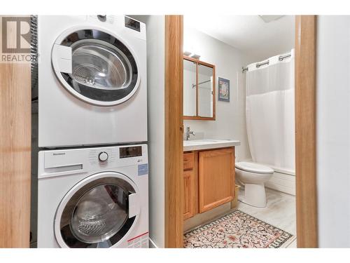 1229 Bernard Avenue Unit# 102 Lot# 2, Kelowna, BC - Indoor Photo Showing Laundry Room