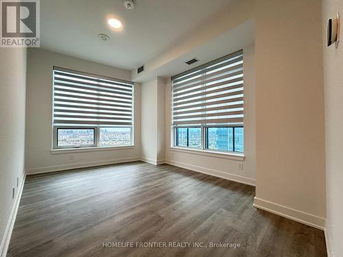 2702B - 50 Upper Mall Way, Vaughan, ON - Indoor Photo Showing Other Room