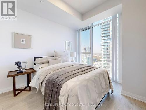 3508 - 7895 Jane Street, Vaughan, ON - Indoor Photo Showing Bedroom