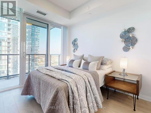 3508 - 7895 Jane Street, Vaughan, ON - Indoor Photo Showing Bedroom