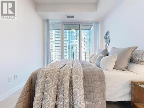 3508 - 7895 Jane Street, Vaughan, ON - Indoor Photo Showing Bedroom