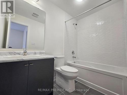 21 Bluebird Lane, Barrie, ON - Indoor Photo Showing Bathroom