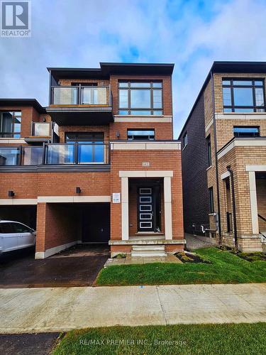 142 Turnberry Lane, Barrie, ON - Outdoor With Balcony With Facade