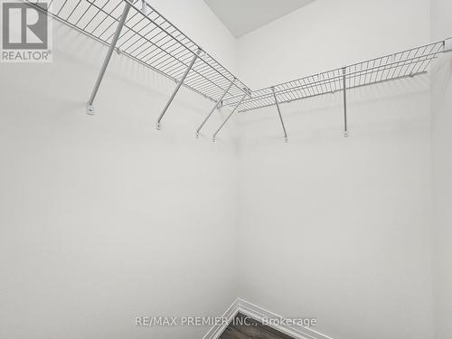 142 Turnberry Lane, Barrie, ON - Indoor With Storage