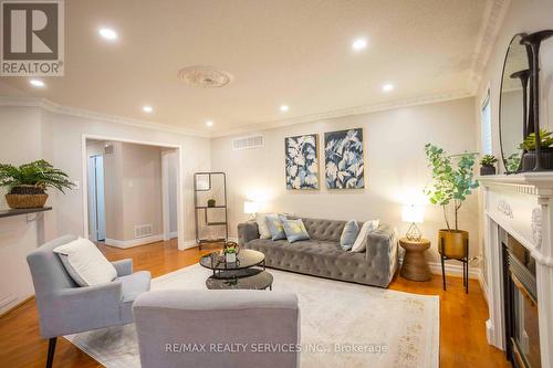 31 Silktop Trail, Brampton, ON - Indoor Photo Showing Living Room With Fireplace