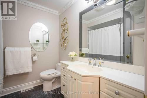 31 Silktop Trail, Brampton, ON - Indoor Photo Showing Bathroom