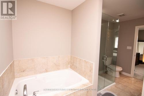 4139 Palermo Common, Burlington, ON - Indoor Photo Showing Bathroom