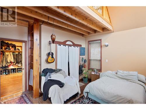 807 Oscar Street, Revelstoke, BC - Indoor Photo Showing Bedroom