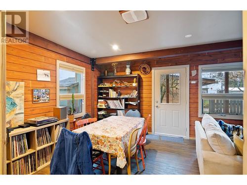 807 Oscar Street, Revelstoke, BC - Indoor