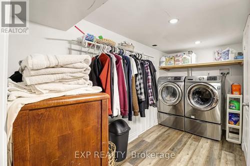 3764 Teeswater Road, Mississauga, ON - Indoor Photo Showing Laundry Room