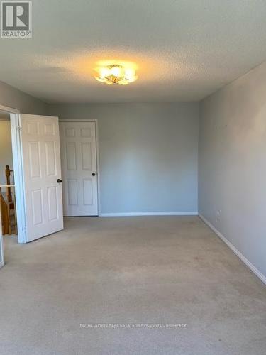 Upper - 1701 Willow Way, Mississauga, ON - Indoor Photo Showing Other Room