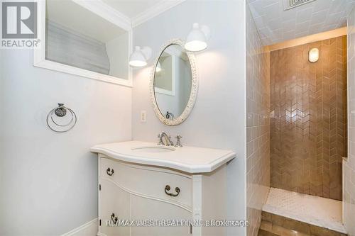 Lower - 114 Lauder Avenue, Toronto, ON - Indoor Photo Showing Bathroom