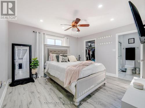 5459 Campbellville Road, Milton, ON - Indoor Photo Showing Bedroom