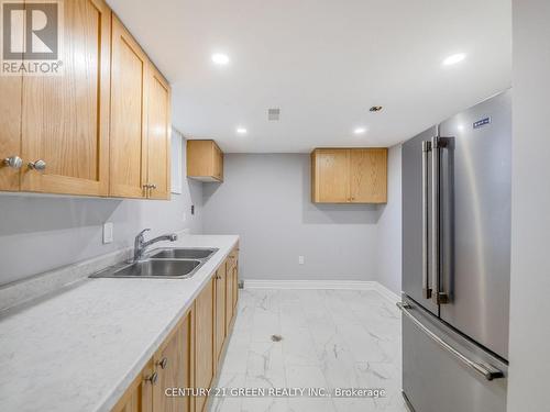 5459 Campbellville Road, Milton, ON - Indoor Photo Showing Kitchen With Double Sink