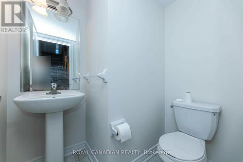 766 Linden Drive, Cambridge, ON - Indoor Photo Showing Bathroom