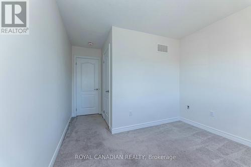 766 Linden Drive, Cambridge, ON - Indoor Photo Showing Other Room