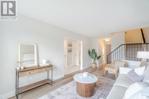 152 Hansen Road N, Brampton, ON - Indoor Photo Showing Living Room