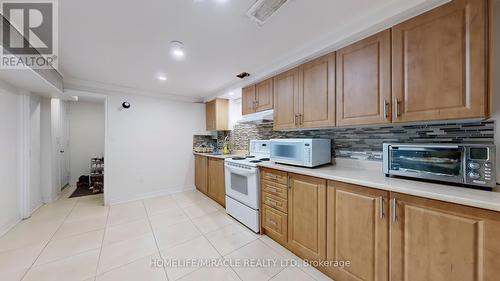 22 Nancy Mccredie Drive, Brampton, ON - Indoor Photo Showing Kitchen