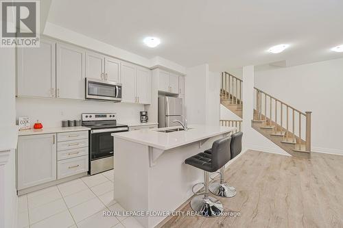 52 Melmar Street, Brampton, ON - Indoor Photo Showing Kitchen With Double Sink With Upgraded Kitchen