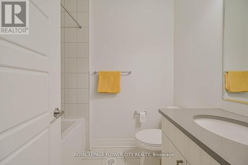 52 Melmar Street, Brampton, ON - Indoor Photo Showing Bathroom