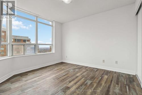 2111 - 310 Burnhamthorpe Road, Mississauga, ON - Indoor Photo Showing Other Room