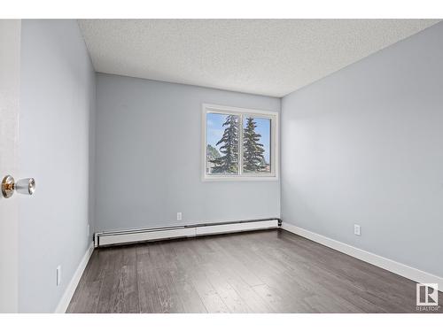 #212 600 Kirkness Rd Nw, Edmonton, AB - Indoor Photo Showing Other Room