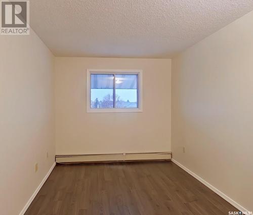 521 2406 Heseltine Road, Regina, SK - Indoor Photo Showing Other Room