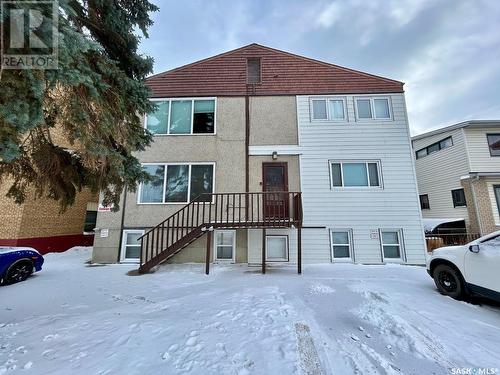 1226 College Drive, Saskatoon, SK - Outdoor