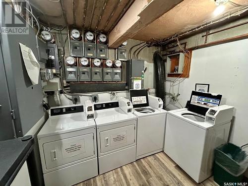 1226 College Drive, Saskatoon, SK - Indoor Photo Showing Laundry Room