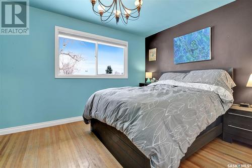 1130 Fort Street, Regina, SK - Indoor Photo Showing Bedroom