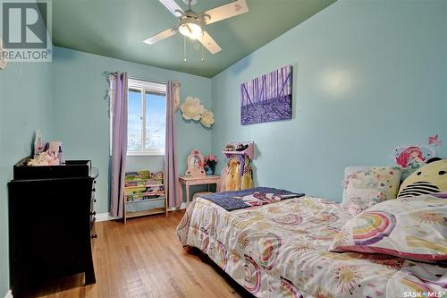 1130 Fort Street, Regina, SK - Indoor Photo Showing Bedroom