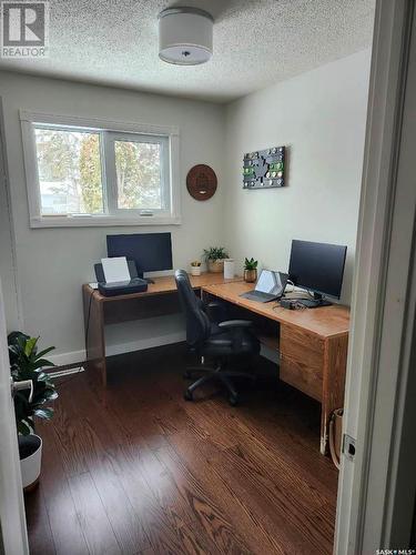 142 Circlebrooke Drive, Yorkton, SK - Indoor Photo Showing Office