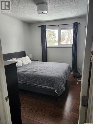 142 Circlebrooke Drive, Yorkton, SK - Indoor Photo Showing Bedroom