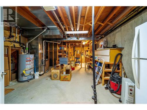 unfinished room - 1775 Ivans Court, Kelowna, BC - Indoor Photo Showing Basement