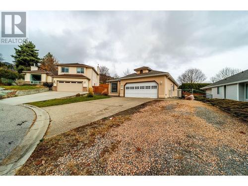 1775 Ivans Court, Kelowna, BC - Outdoor