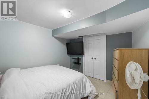 85 Brisbin Street E, London, ON - Indoor Photo Showing Bedroom