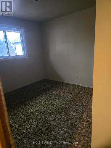 85 Erie Street, Strathroy-Caradoc (Sw), ON - Indoor Photo Showing Other Room