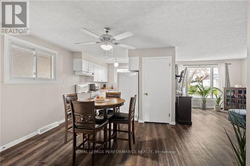 220 Kensington Street, Cornwall, ON - Indoor Photo Showing Dining Room