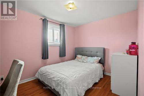 220 Kensington Street, Cornwall, ON - Indoor Photo Showing Bedroom