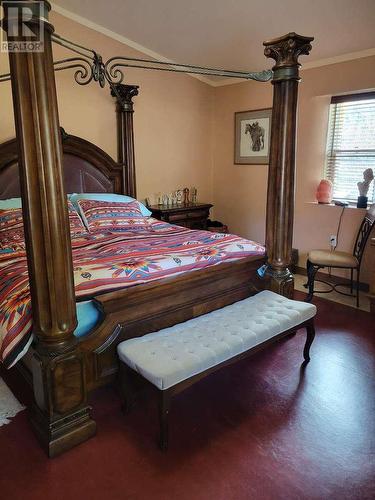 405 Elkhorn Street, Greenwood, BC - Indoor Photo Showing Bedroom