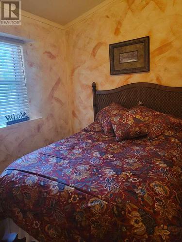 405 Elkhorn Street, Greenwood, BC - Indoor Photo Showing Bedroom