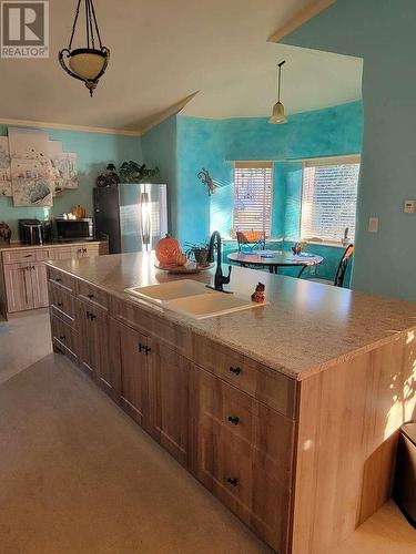 405 Elkhorn Street, Greenwood, BC - Indoor Photo Showing Kitchen