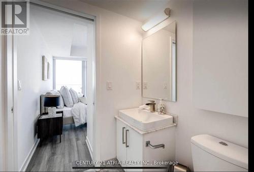 4707 - 12 York Street, Toronto, ON - Indoor Photo Showing Bathroom