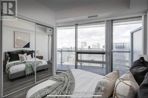 4707 - 12 York Street, Toronto, ON - Indoor Photo Showing Bedroom